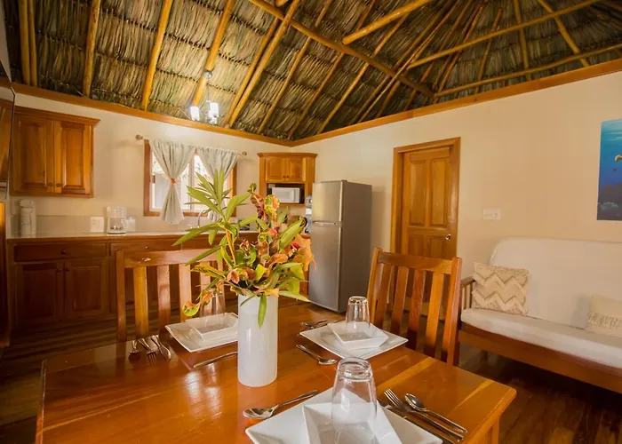 Hidden Jewel Boutique Resort San Pedro (Ambergris Caye)