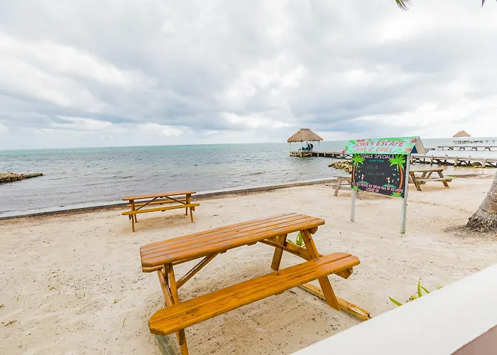 Hidden Jewel Boutique Resort 3*