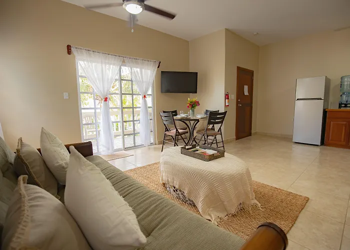 Hidden Jewel Boutique San Pedro (Ambergris Caye)